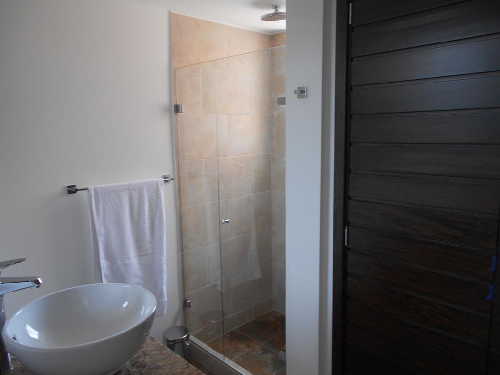 Apartasuites Av Μεντεγίν Εξωτερικό φωτογραφία