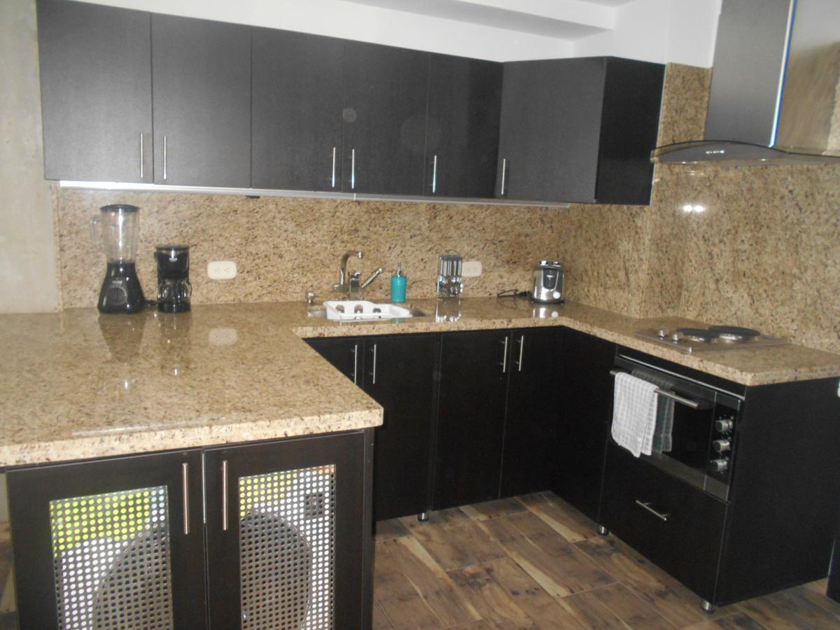 Apartasuites Av Μεντεγίν Εξωτερικό φωτογραφία